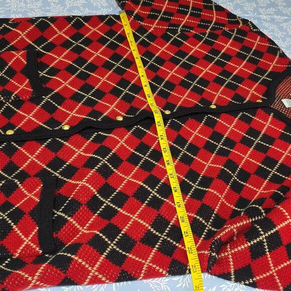 VTG Crystal-Kobe Sz XL Red Black Argyle Gold Button Pockets Cardigan Sweater - Picture 11 of 13